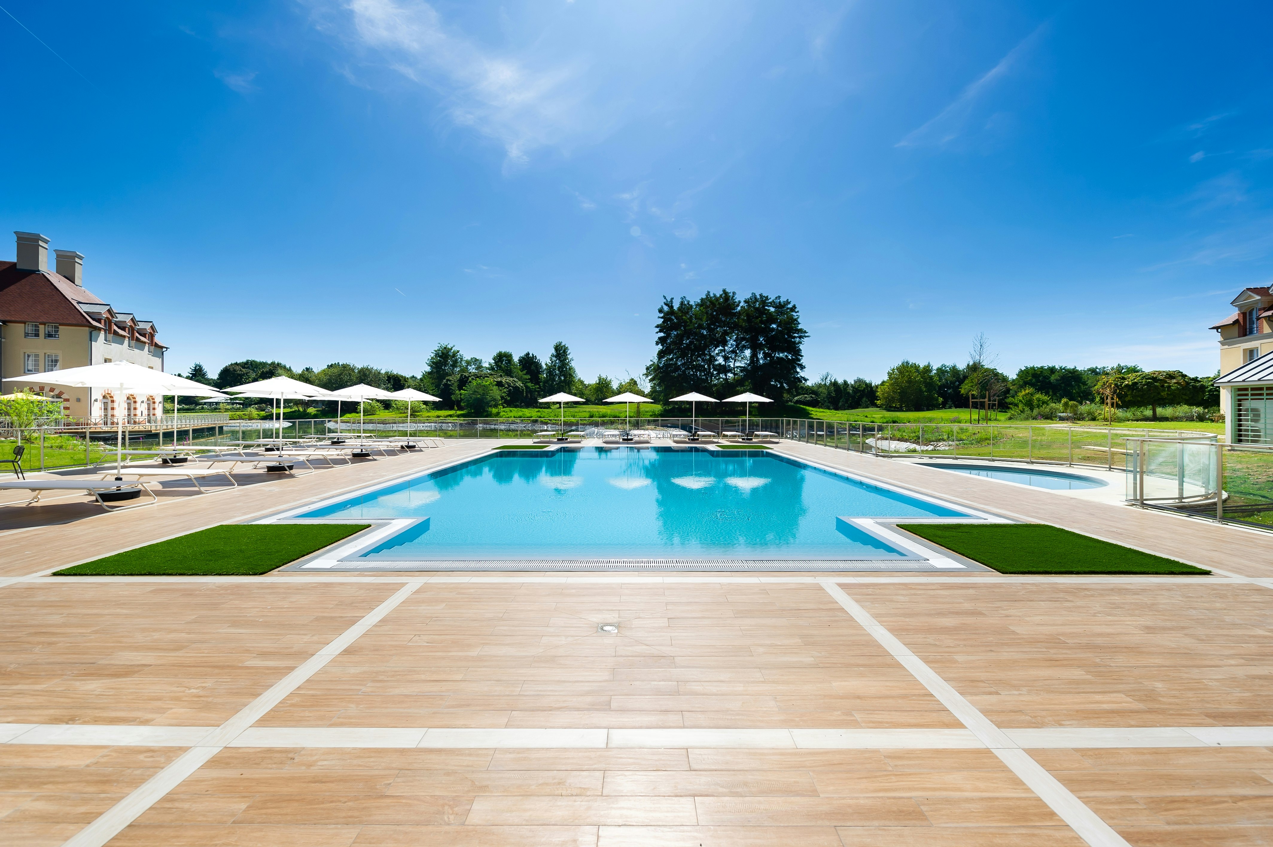 Staycity Aparthotels Near Disneyland Paris 7/22