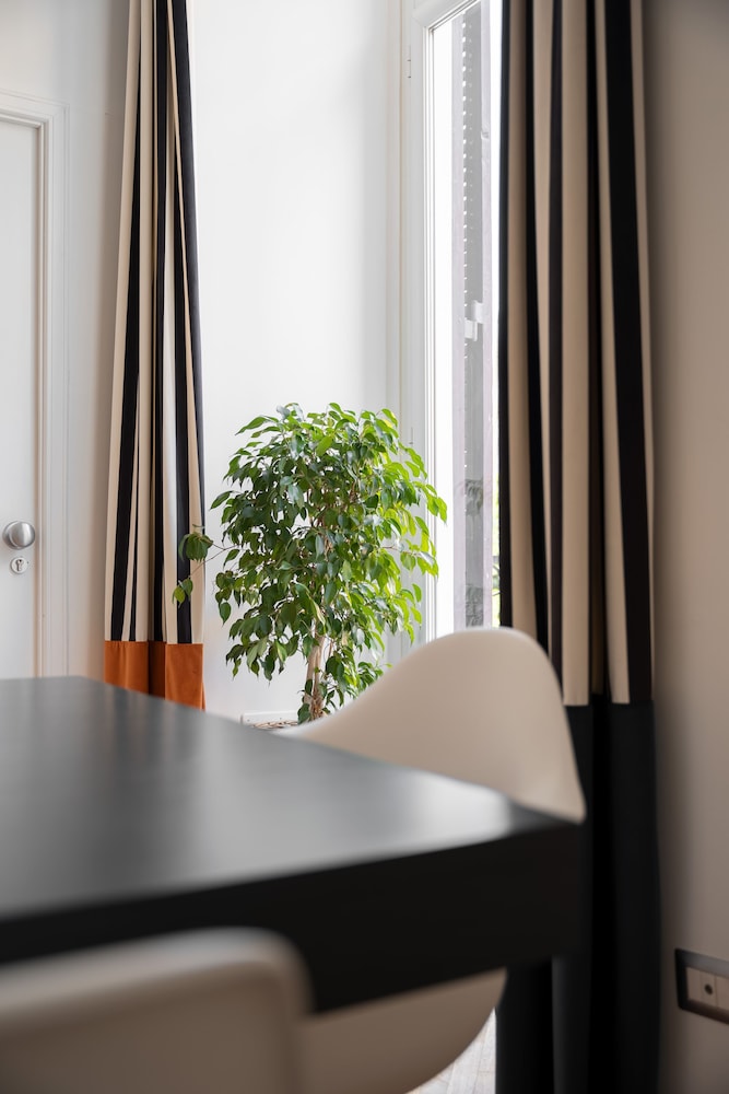 Grand Tour 4Rooms 21/36