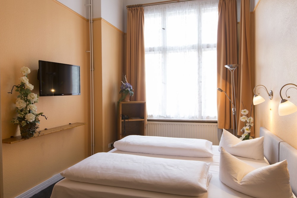 Hotel Am Hermannplatz 17/24