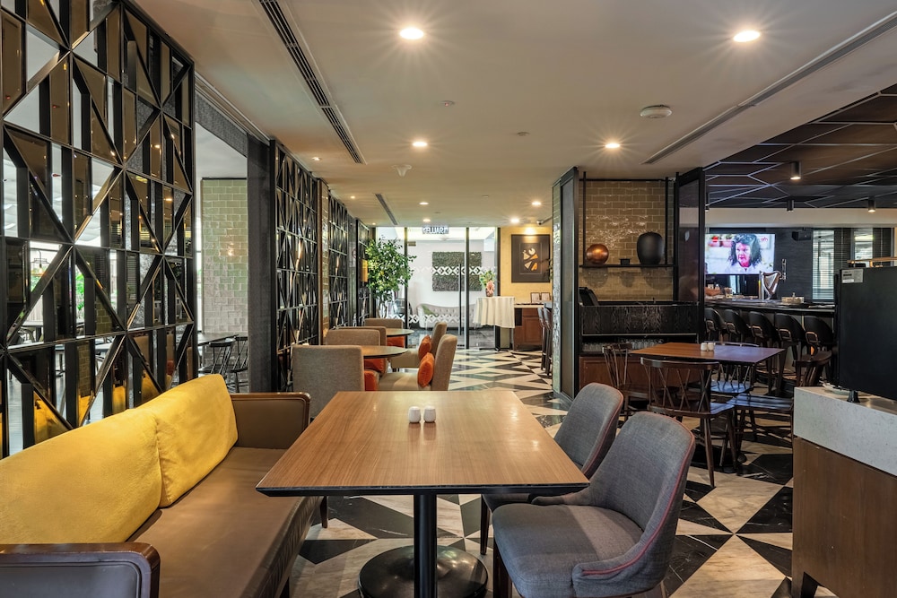 Micasa All Suite Hotel 30/44