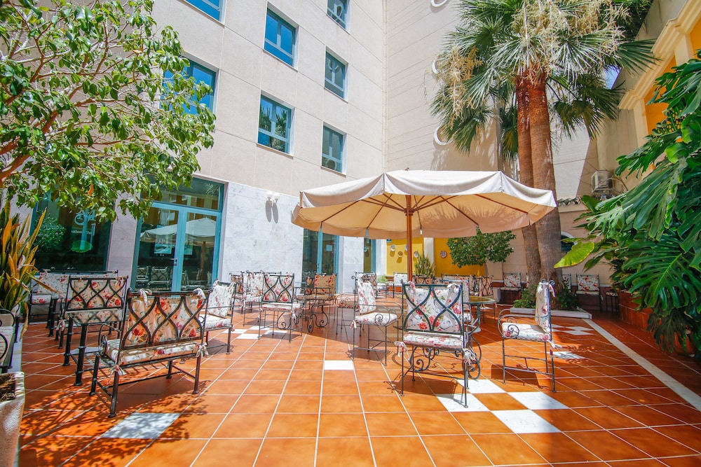 Hotel Mainake Sl 5/60