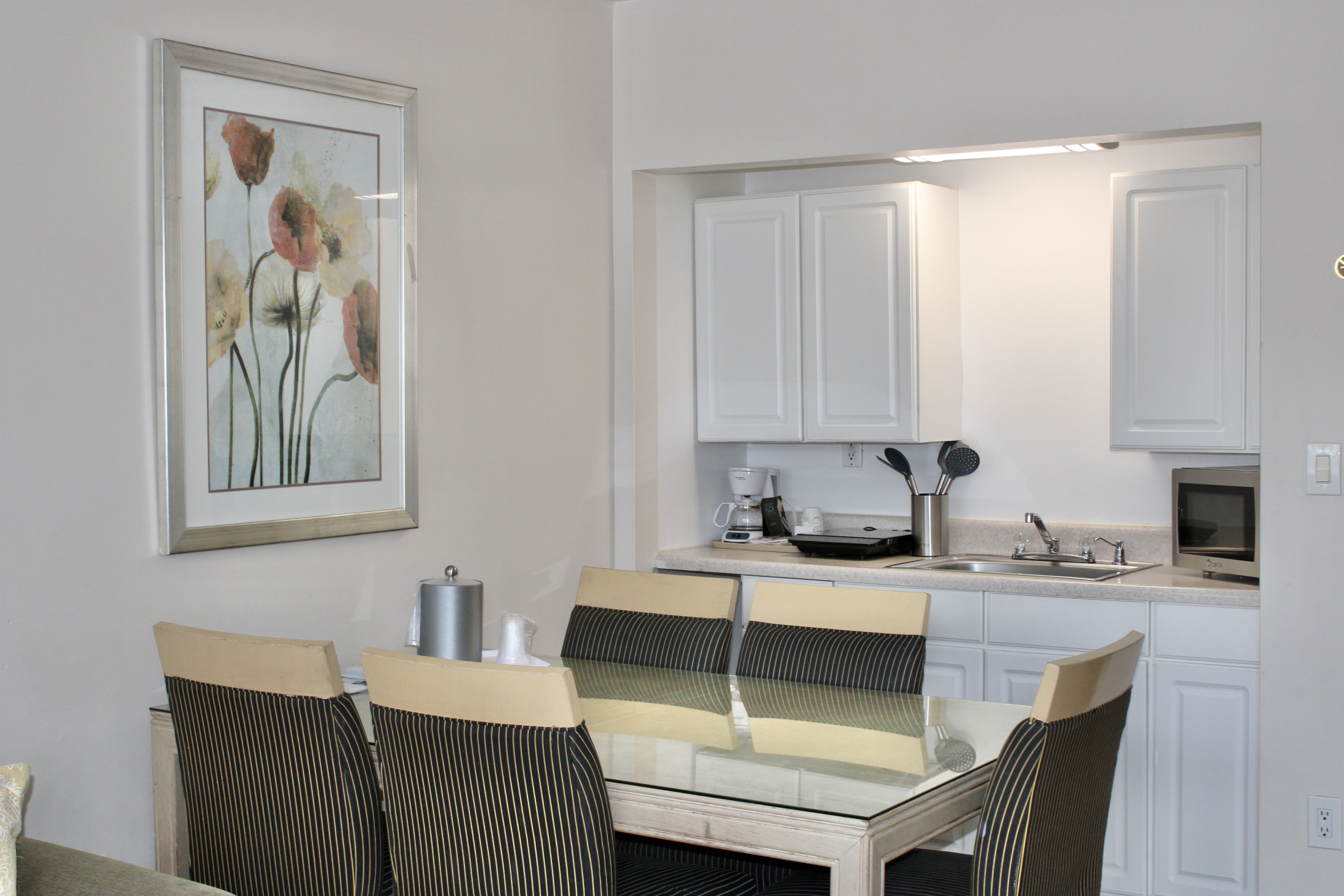 Beach Place Hotel 31/39