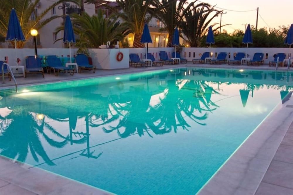 Anatoli Beach 26/50
