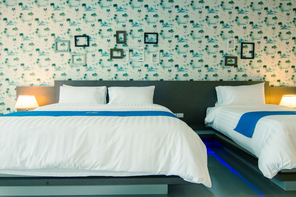 THE PHU BEACH HOTEL 25/65