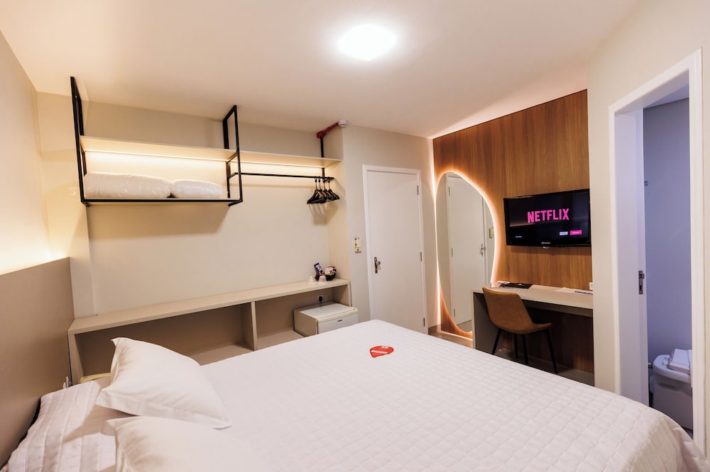 TONELLO BUSINESS HOTEL 6/47