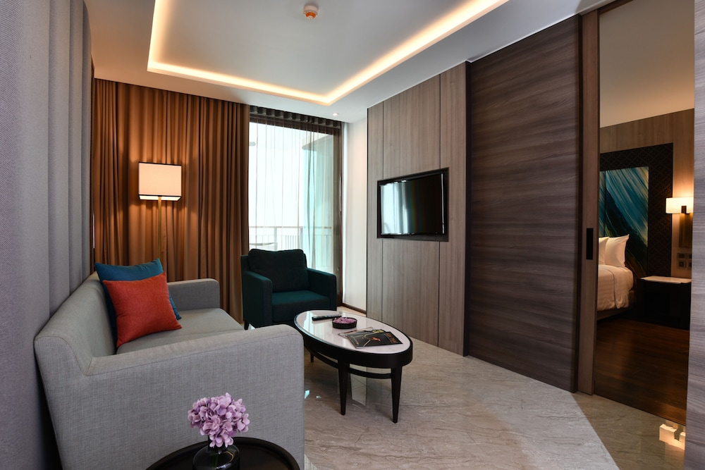 Skyview Resort Phuket 56/78