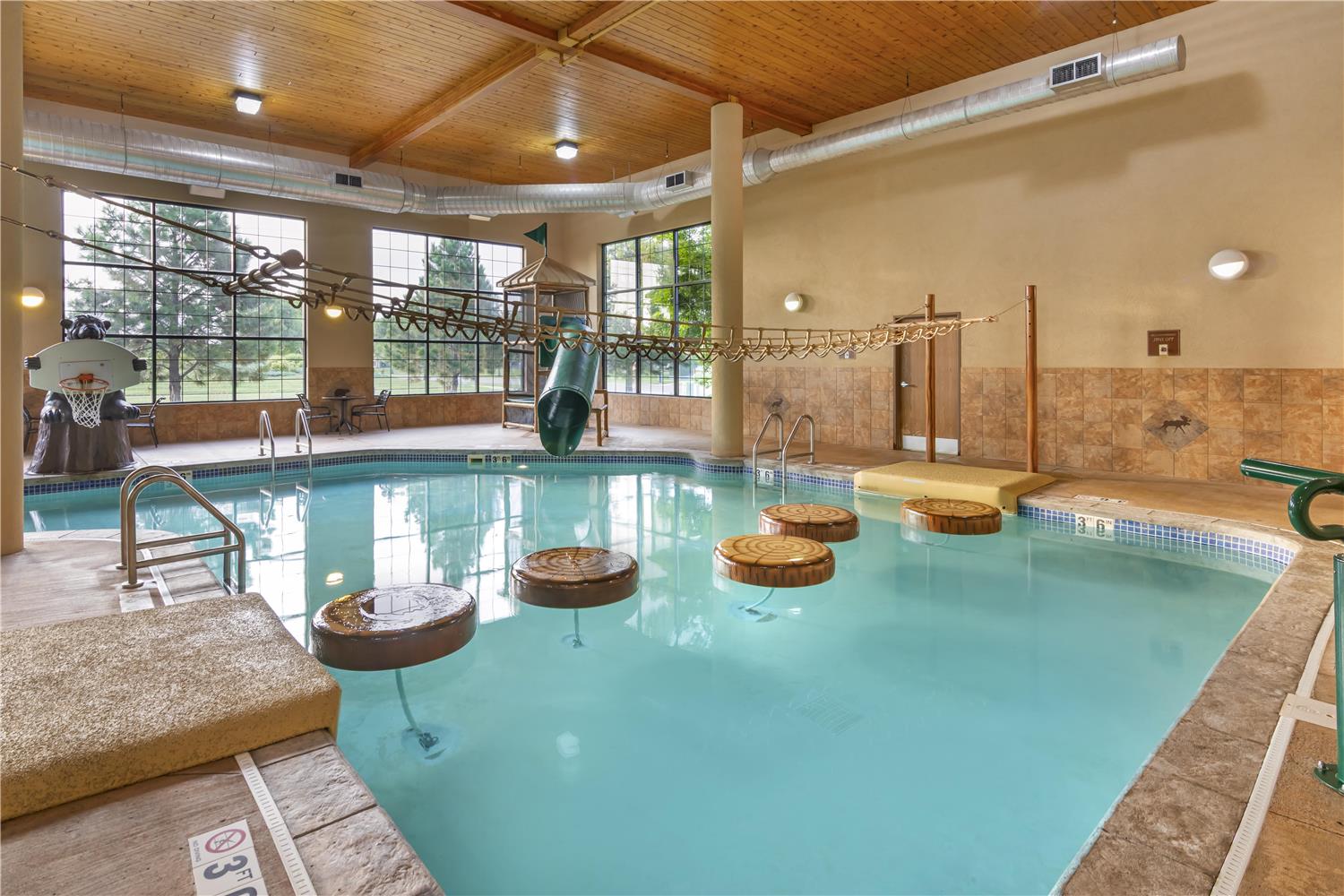 Best Western Plus Kelly Inn and Suites 36/57
