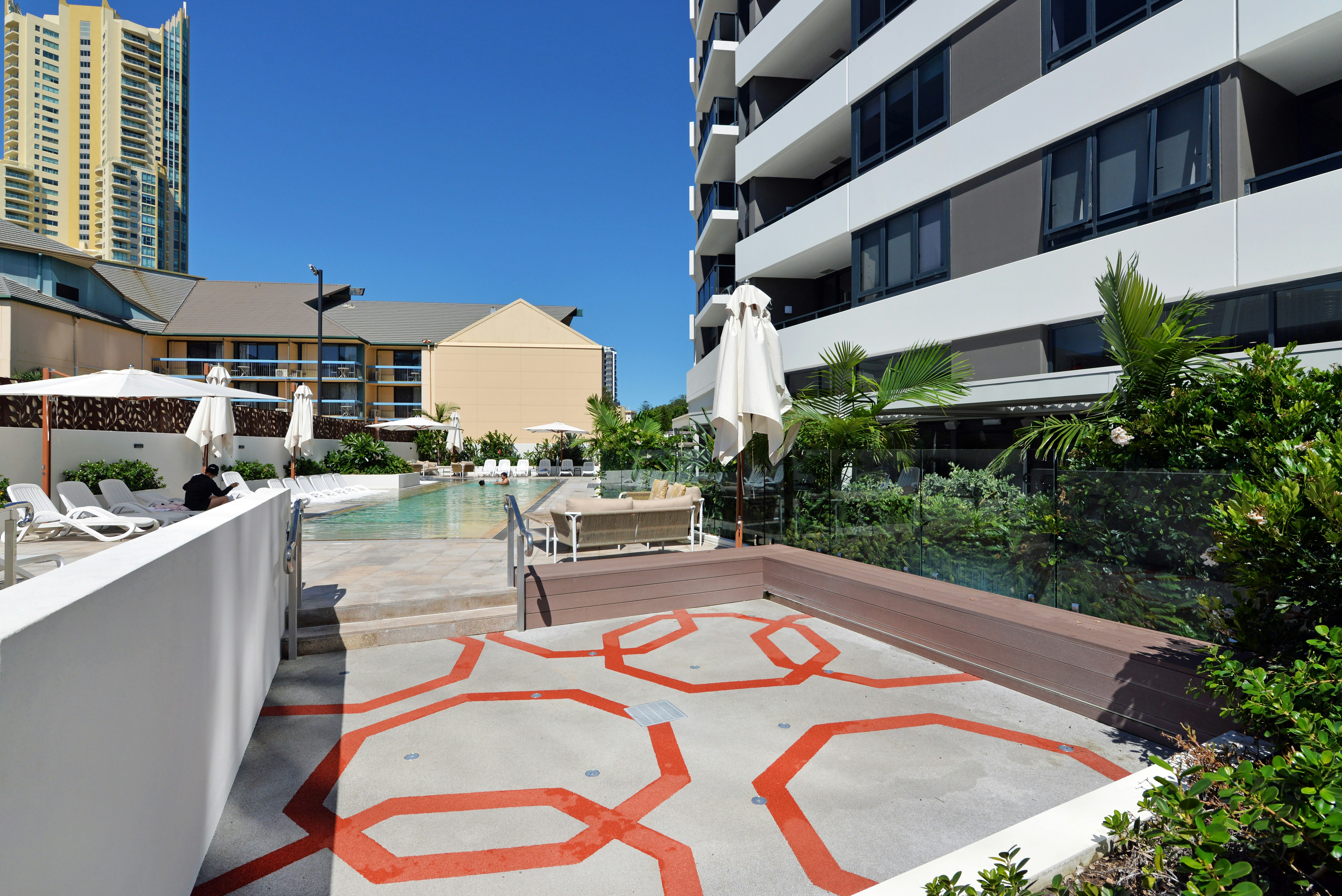 Ruby Gold Coast by CLLIX 57/63