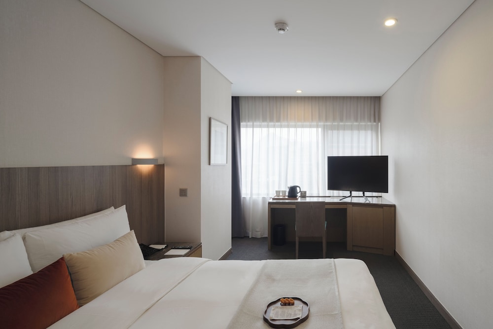Amid Hotel Seoul 23/65