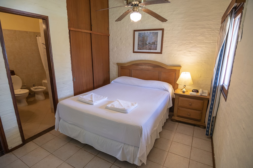 Arapey Oasis Termal 4/23