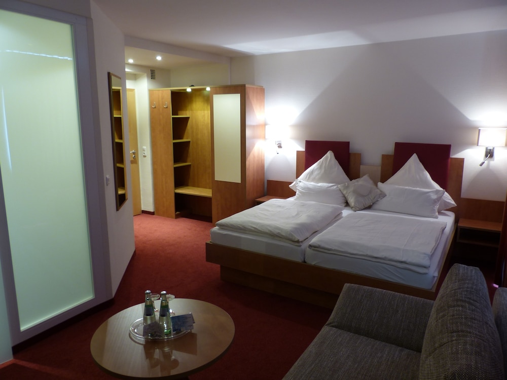 City Hotel Deutsches Haus 10/43