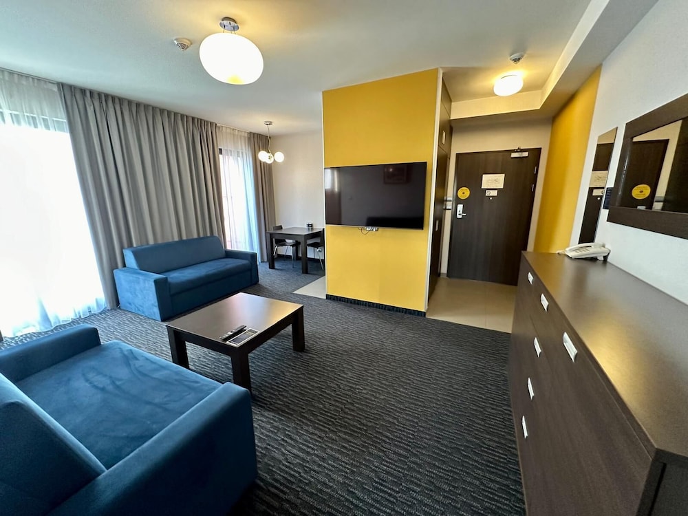 Golden Tulip Gdansk Residence 35/60