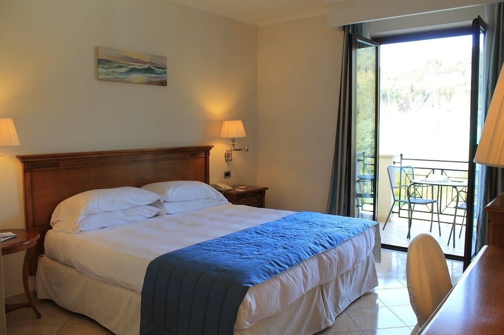 Hotel San Giorgio Crotone 16/45