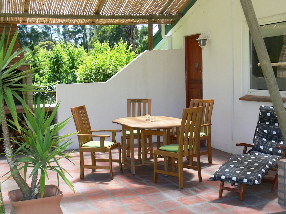 Orange-Ville Guesthouse 25/50