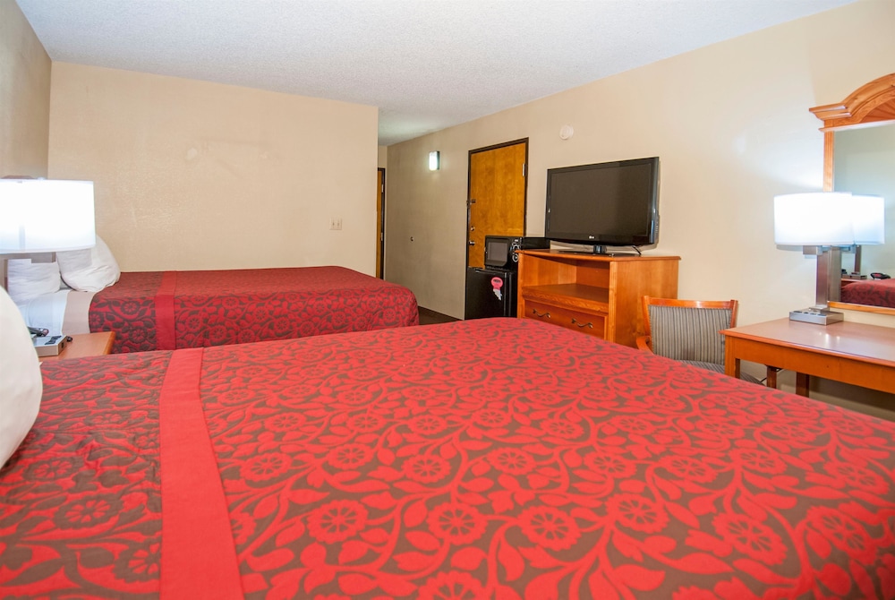 Days Inn by Wyndham Pauls Valley 8/21