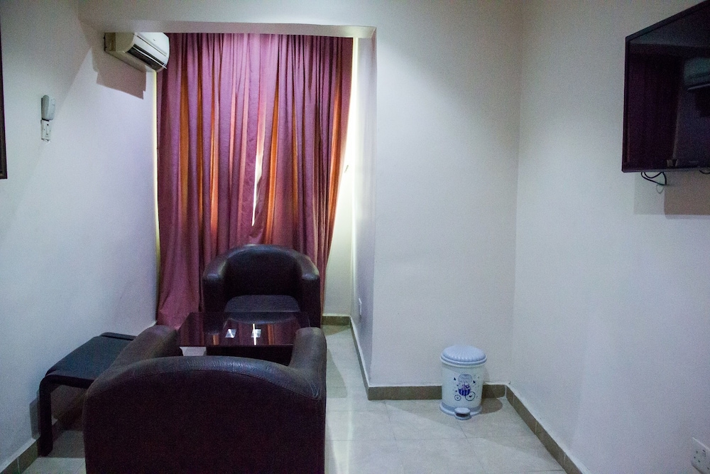 Island Heights Hotel 32/32