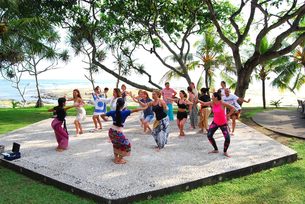 Puri Dajuma Beach Eco Resort & Spa 67/75