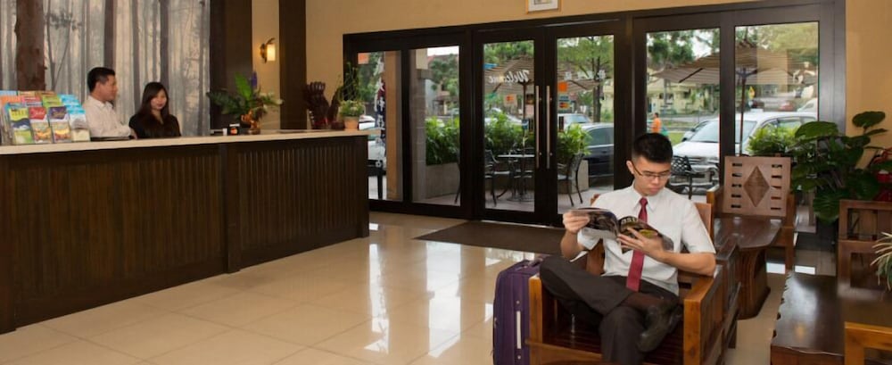 Hotel Vistaria 5/28