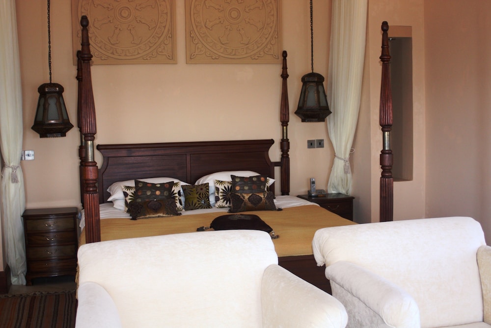 Cocoa Boutique Hotel 33/79