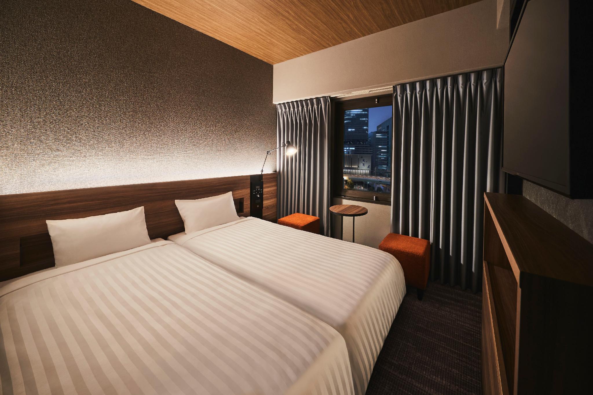 Compact, Standard, Twin Beds