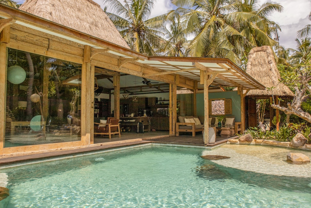 Kuno Villas 4/50