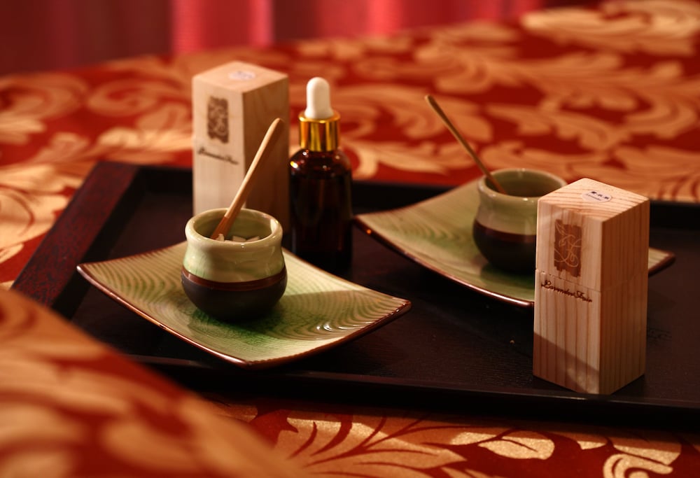 Regal Jinfeng 23/56