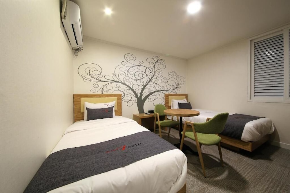 The 7 Hotel Pohang 9/41