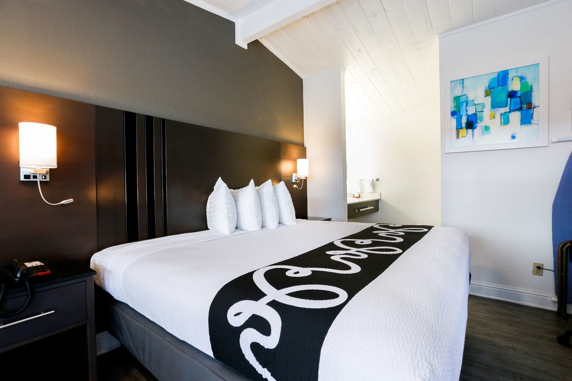 Standard, King Bed, Accessible