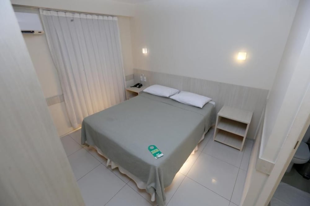 STAY INN HOTEL 26/53