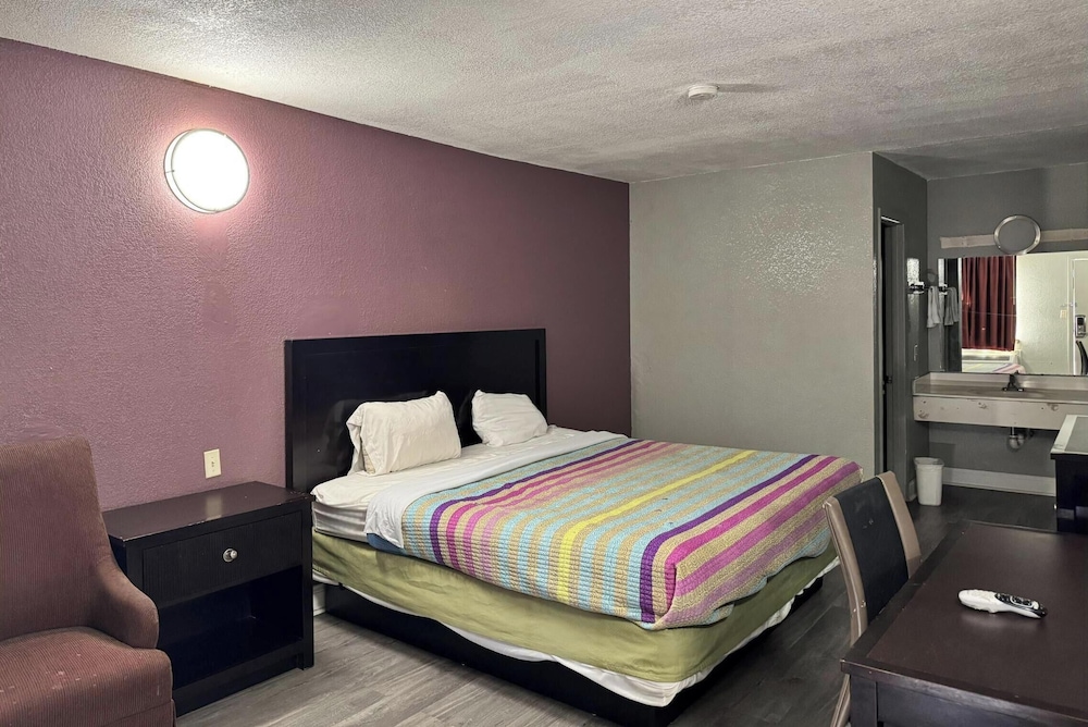 Diamond Inn Forrest City I-40 23/46