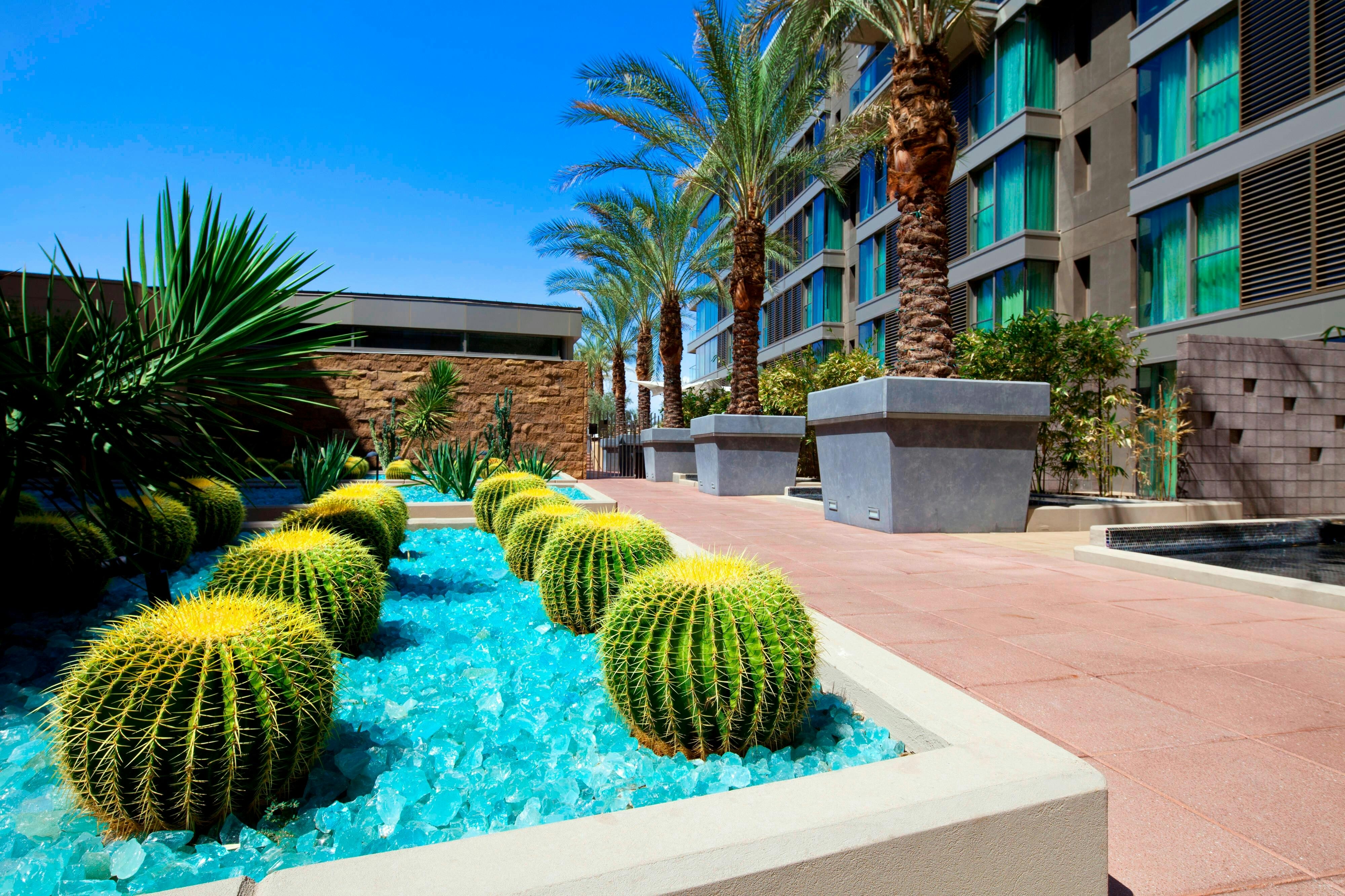 W Scottsdale 46/50