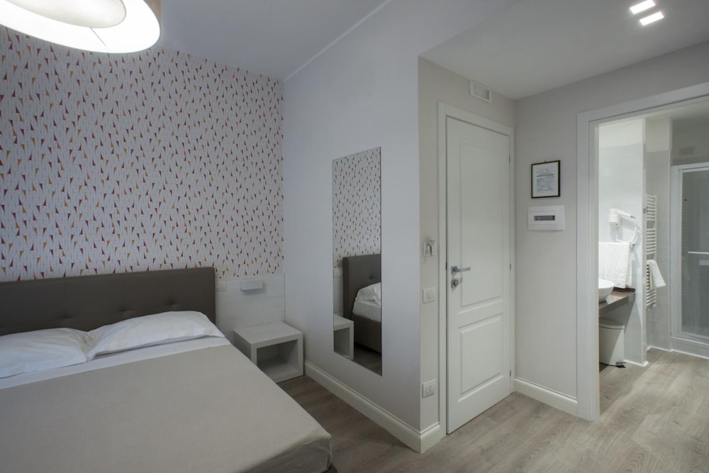 Domus Roma 9/30