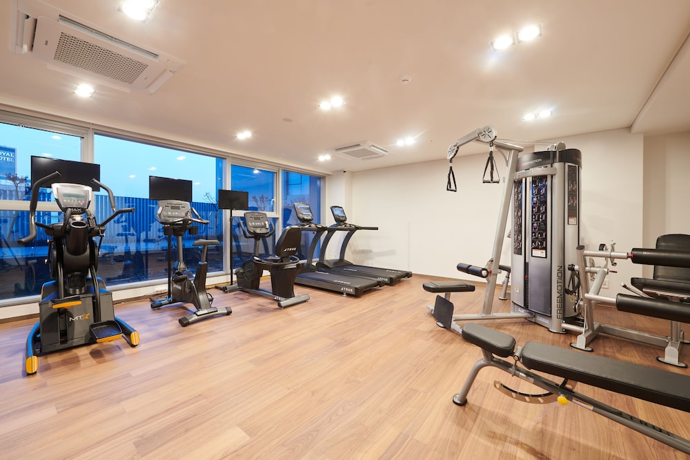 Stanford Hotel Myeongdong 24/50