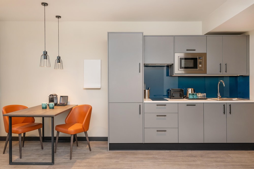 Hyatt House Leeds 45/50