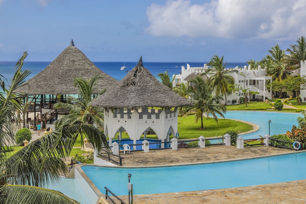 Royal Zanzibar Beach Resort 45/50