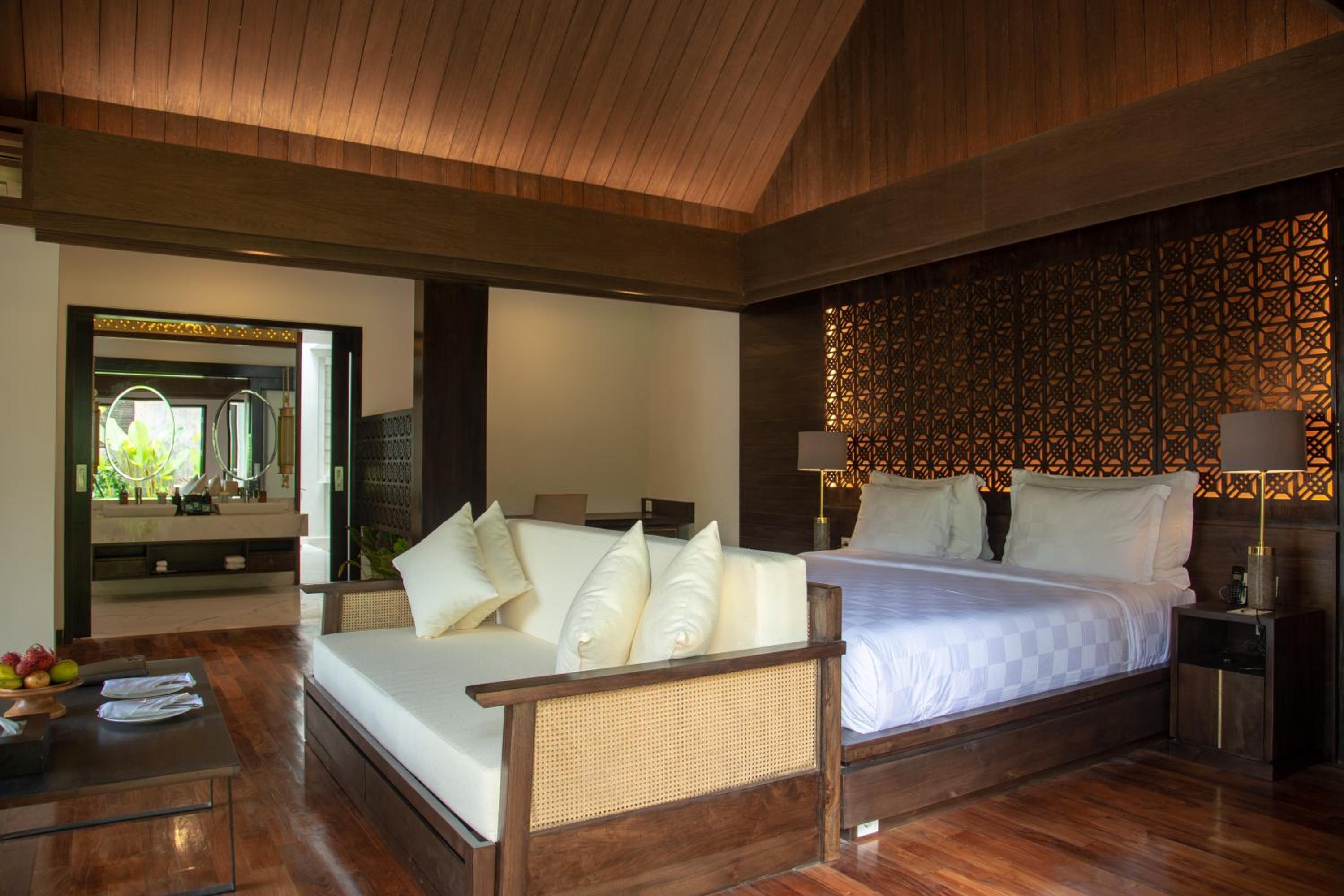 3 Bedrooms, Pool, Villa