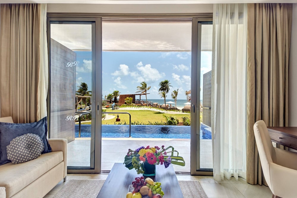 Royalton Riviera Cancun An Autograph Collection All Inclusive Resort Casino 41/66