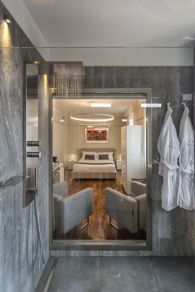 Palazzo Cini Luxury Rooms In Pisa 36/50