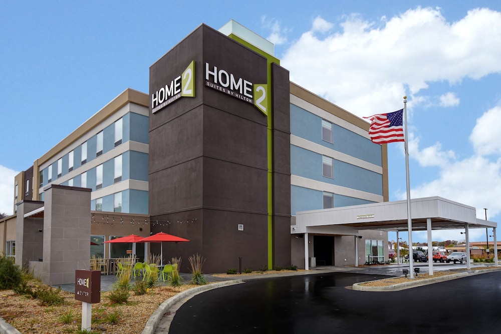 Home2 Suites by Hilton Eau Claire South 1/56
