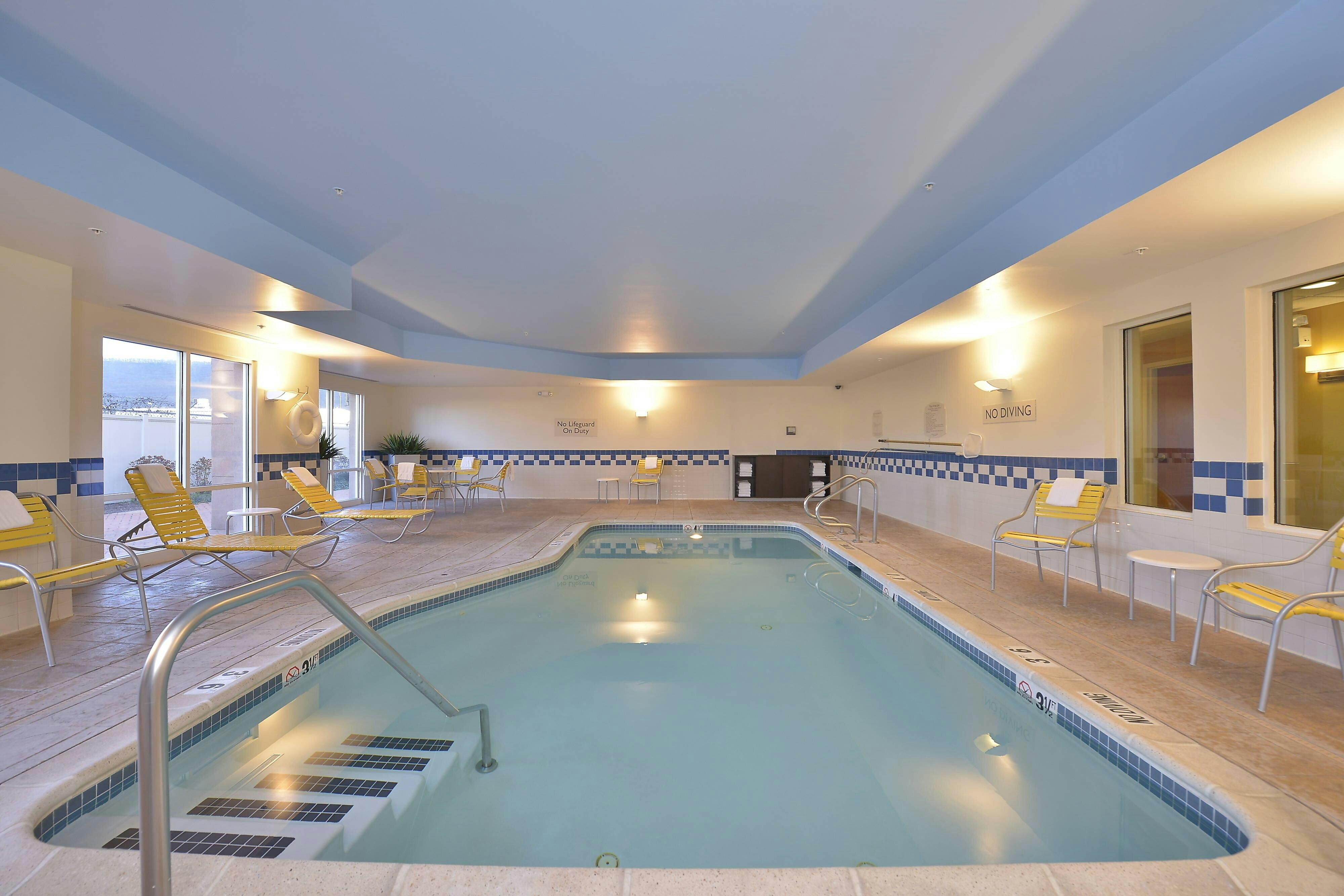 Fairfield Inn Suites By Marriott Williamsport 4/11