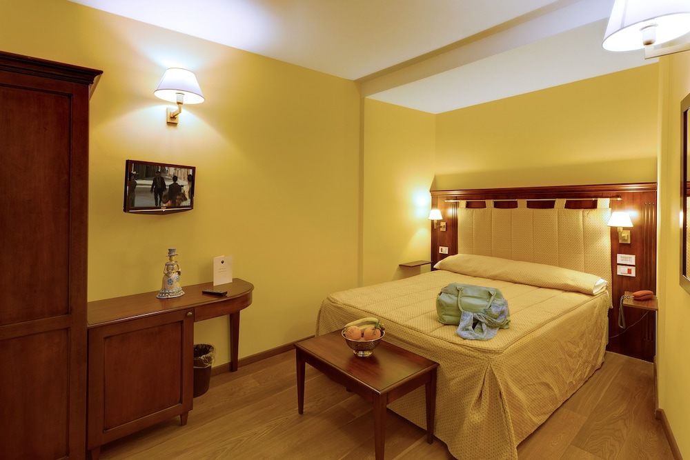 La Plumeria Hotel 27/55