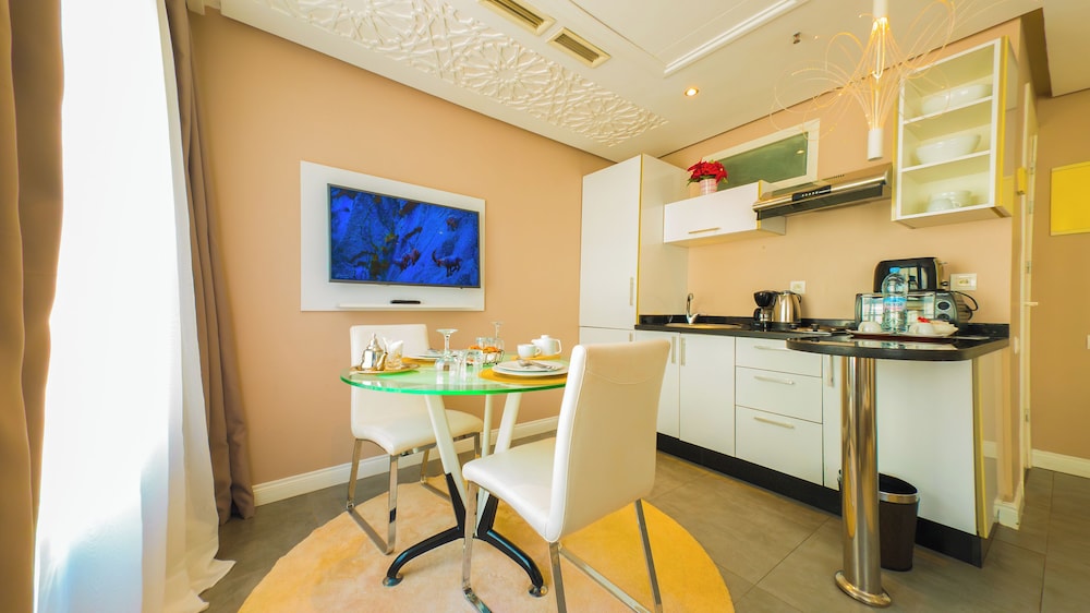 Rent Inn Suites Hotel 48/60