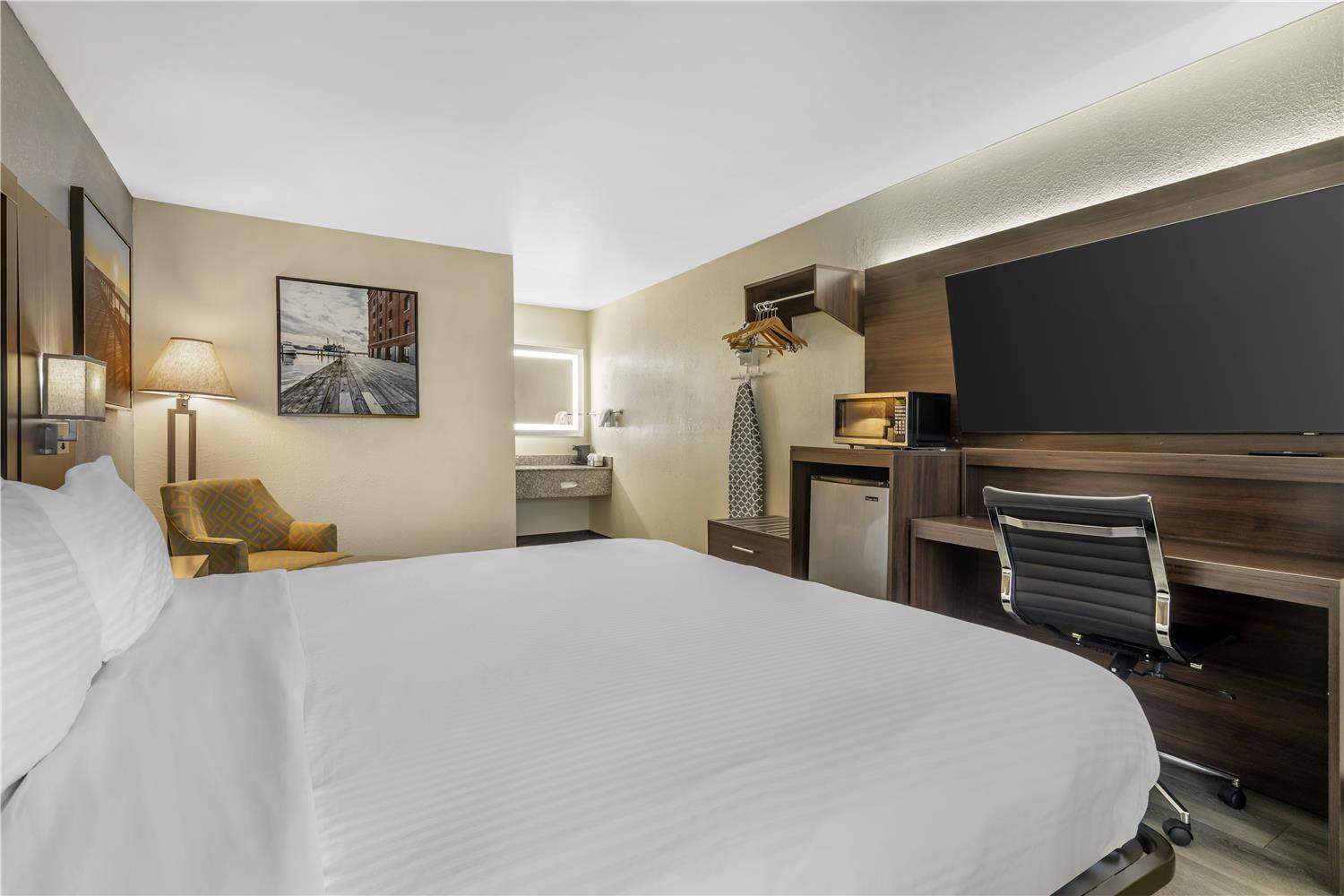 Best Western Salisbury Plaza 5/17