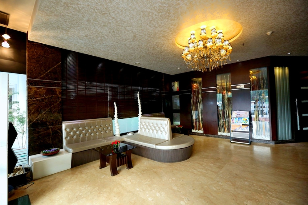 Hotel Oyster 3/35