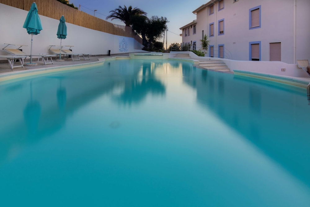 Hotel Blumarea, BW Signature Collection in CASTELSARDO