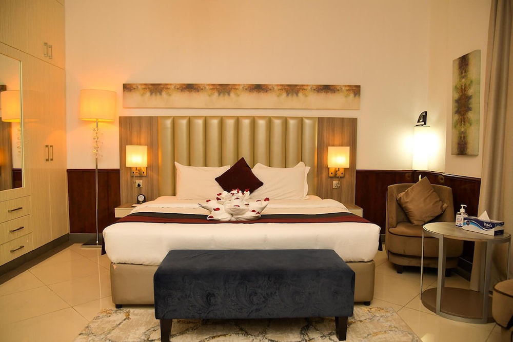 Great Wall Hotel 11/23