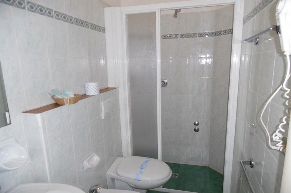 Alpen Hotel 54/55