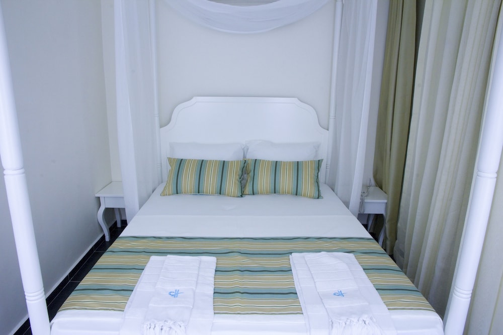 Cinar Boutique Hotel 49/63