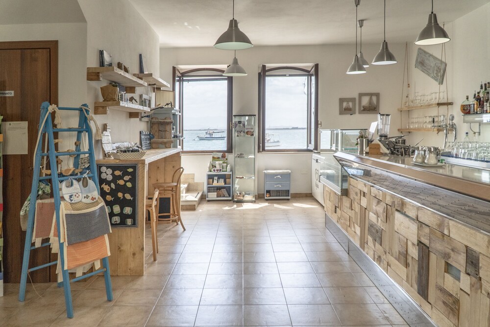 Muma Hostel 39/65