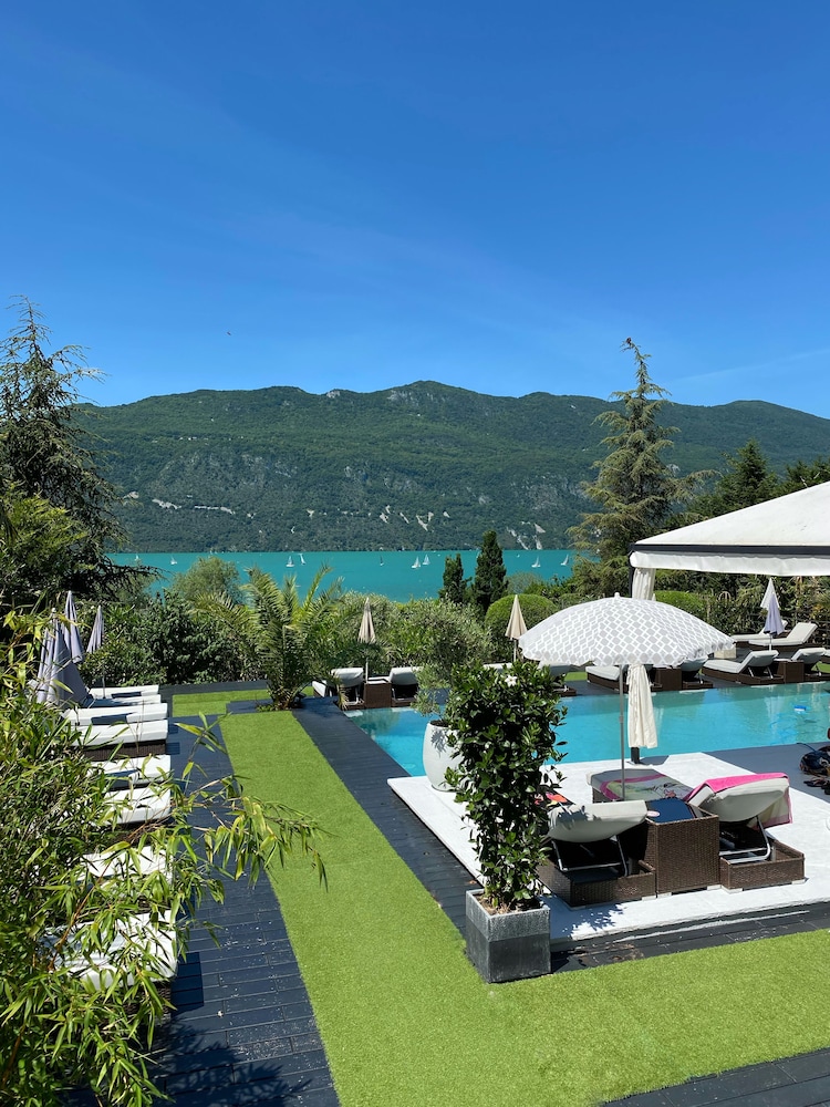 Les Suites Du Lac 36/50